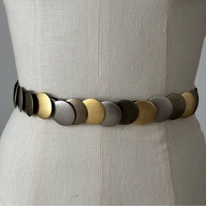 Vintage Stretch Belt Stacked Gold, Silver, and Bronze Toned Brushed Metal Disks